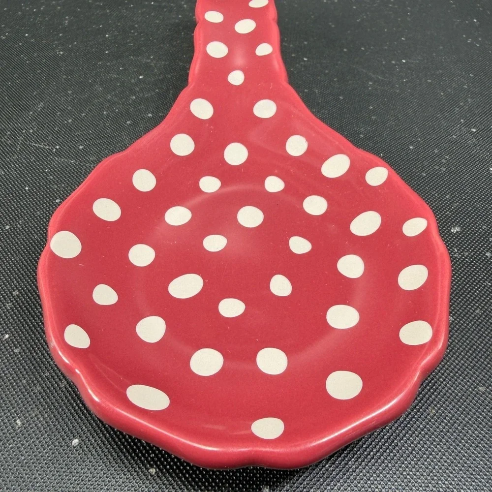 The Pioneer Woman Burgundy Polka Dot Ceramic Spoon Rest Scalloped Edge Stoneware